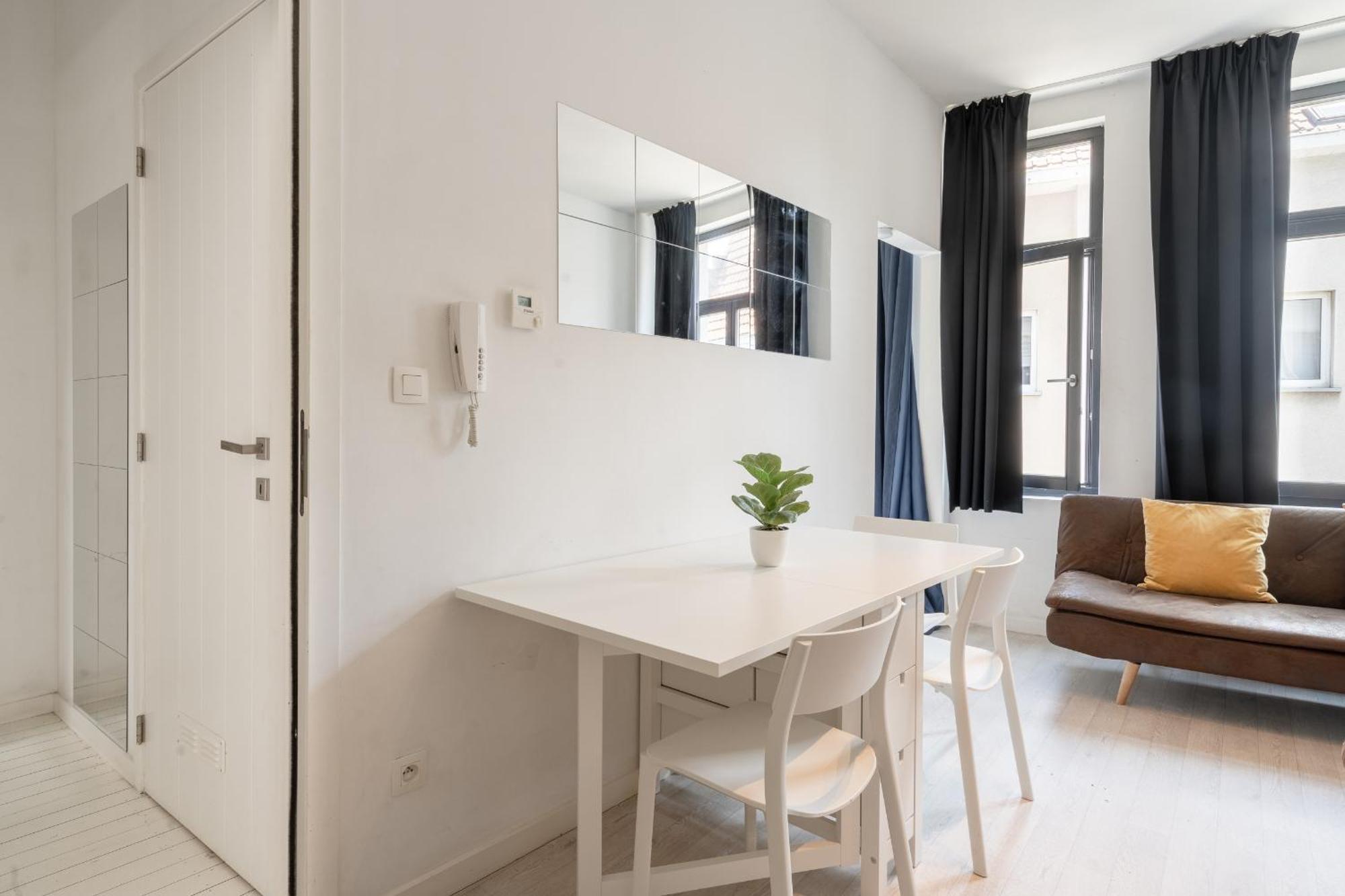 Beautiful Cozy Apartments In The Heart Of Antwerpen Ngoại thất bức ảnh
